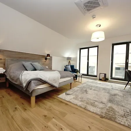 아파트 Bh Properties, Teatr Wybrzeze Srodmiescie