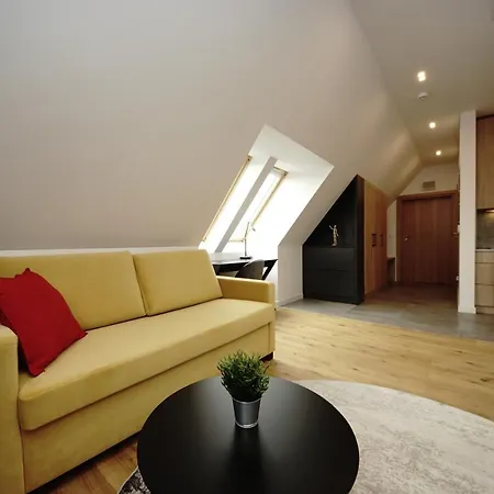 아파트 Bh Properties, Teatr Wybrzeze Srodmiescie