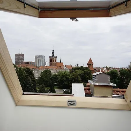 Bh Properties, Teatr Wybrzeze Srodmiescie 아파트 *