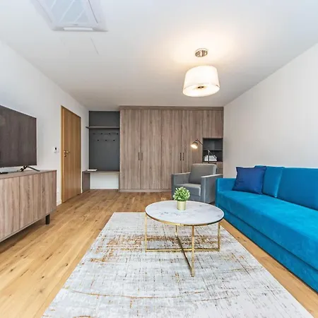 Bh Properties, Teatr Wybrzeze Srodmiescie *