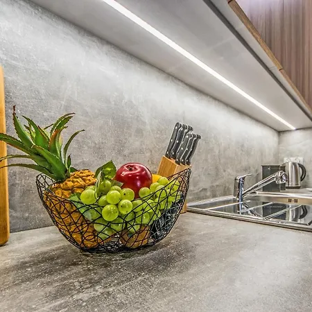 Bh Properties, Teatr Wybrzeze Srodmiescie 아파트 *