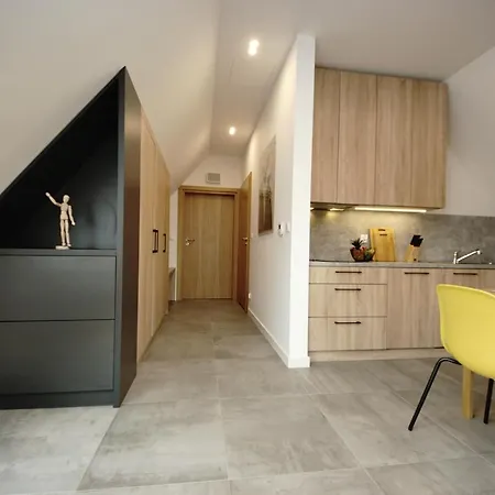 Bh Properties, Teatr Wybrzeze Srodmiescie * グダニスク